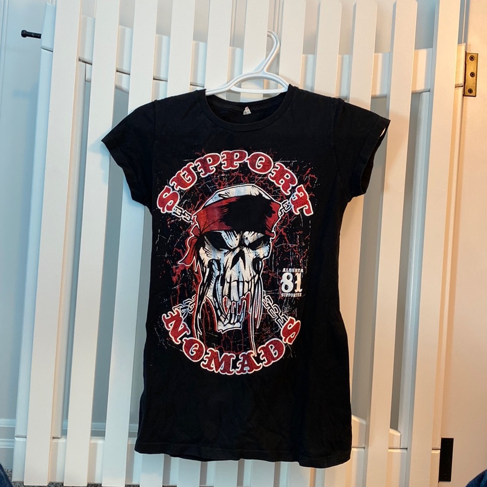 Women’s t shirt